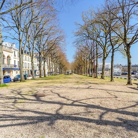 Apartmán Charming Flat At 3 Min From Versailles Castle - Welkeys Exteriér fotografie